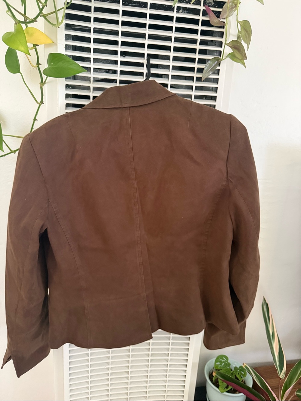 Talbots Petite Brown Suede Cropped Button-Front Blazer - Picture 3 of 3